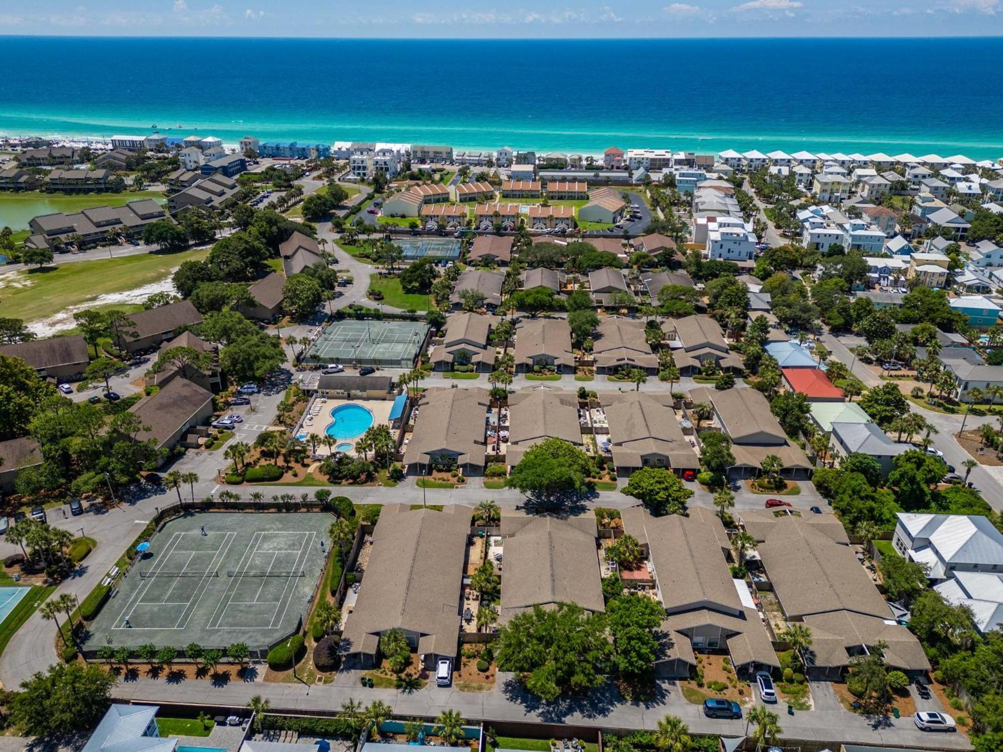 Seascape 38A Apartment เดสติน ภายนอก รูปภาพ